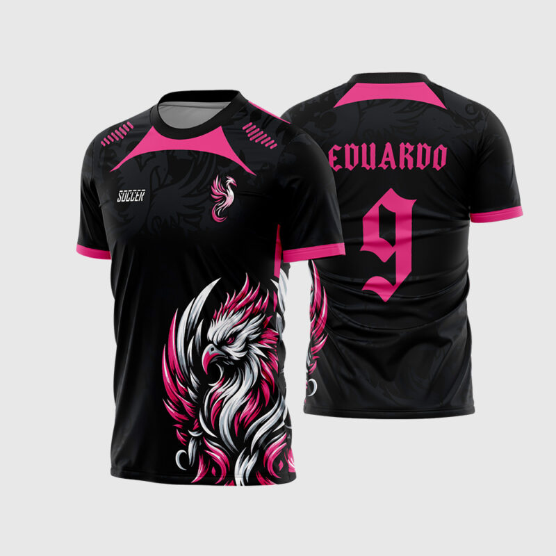Mockup Camisa Interclasse Preta e Rosa Choque com Fênix prateada e fonte gótica frente e costas